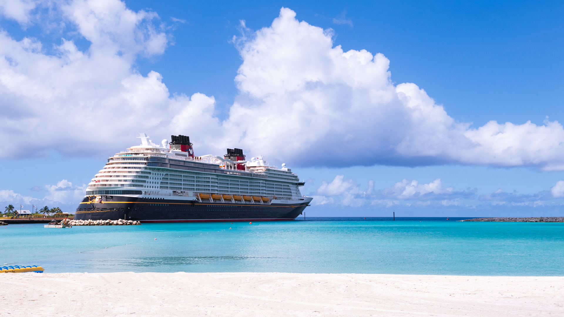 Behind The Attraction S3 - Image of Ship