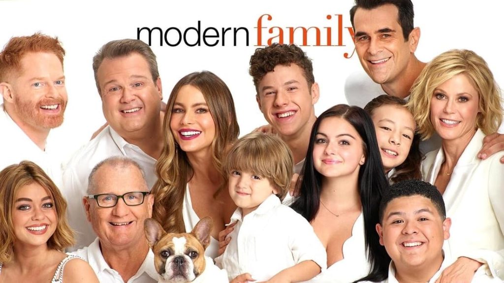 Title art for the ABC comedy series, Modern Family.