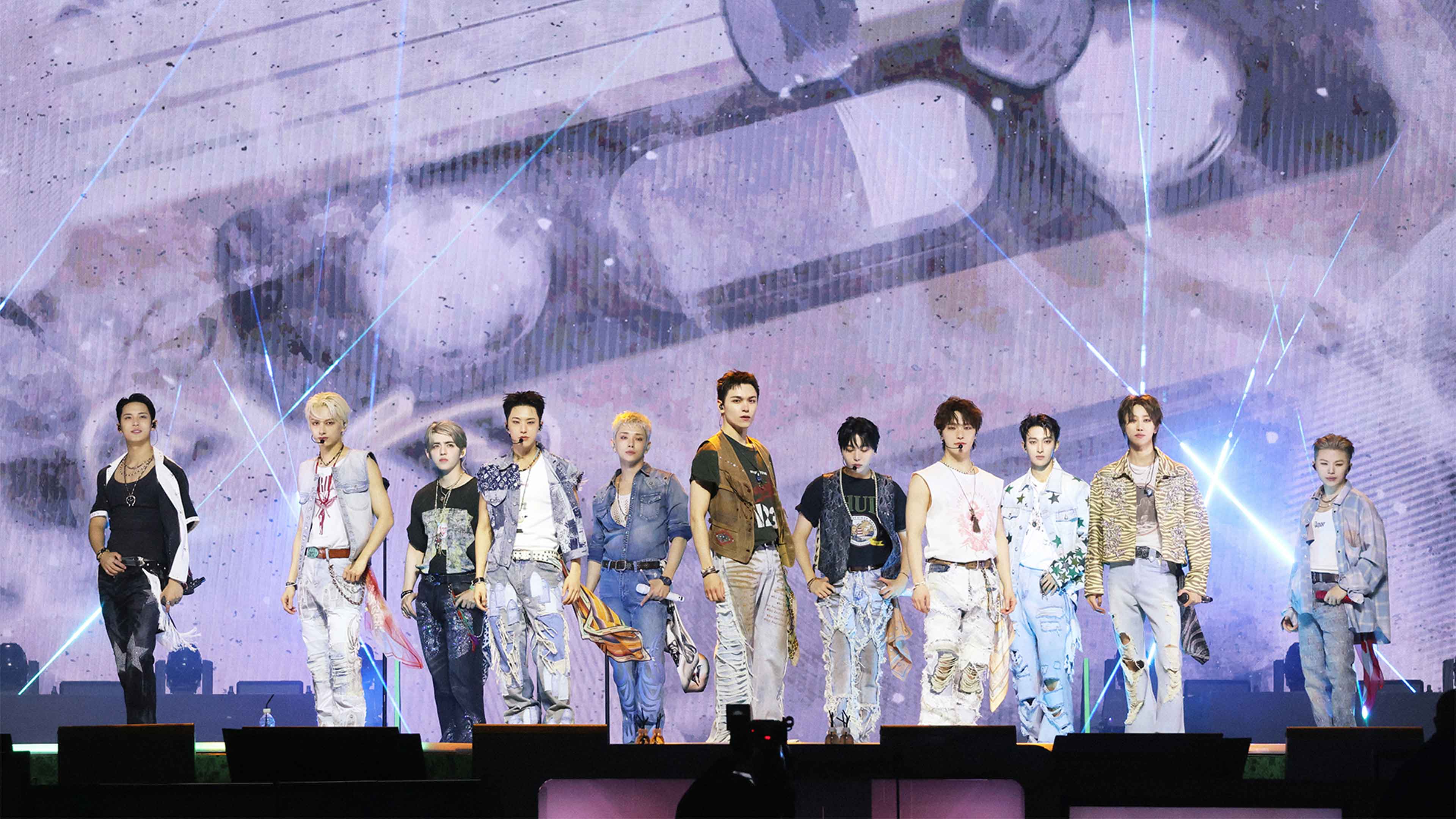 『SEVENTEEN: OUR CHAPTER』