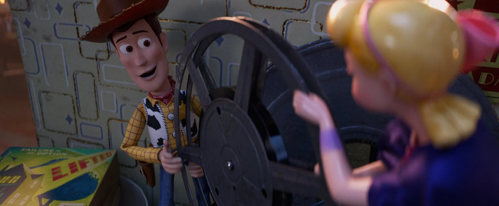 Woody com Betty em Toy Story 4, de Disney e Pixar