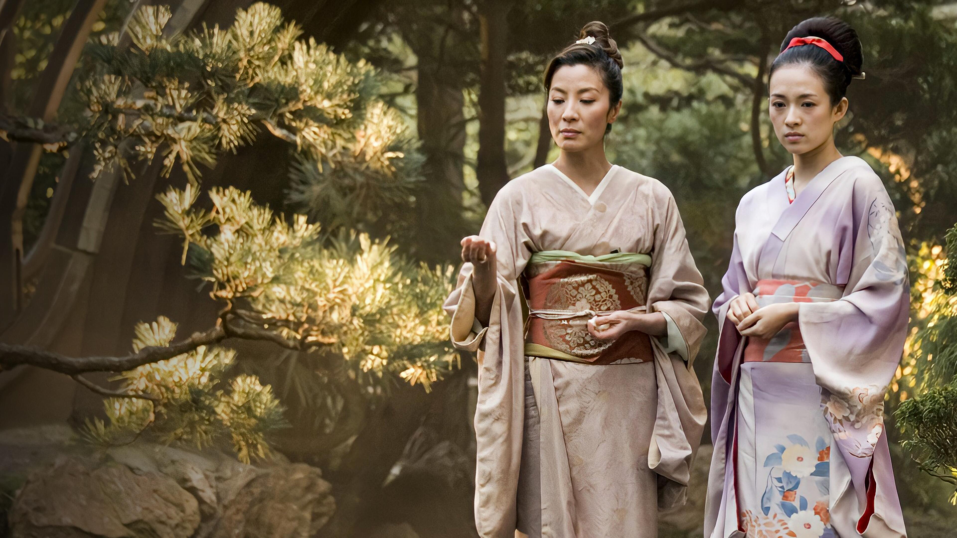 Michelle Yeoh as Mameha and Zhang Ziyi as Sayuri in the 2005 film Memoirs of a Geisha