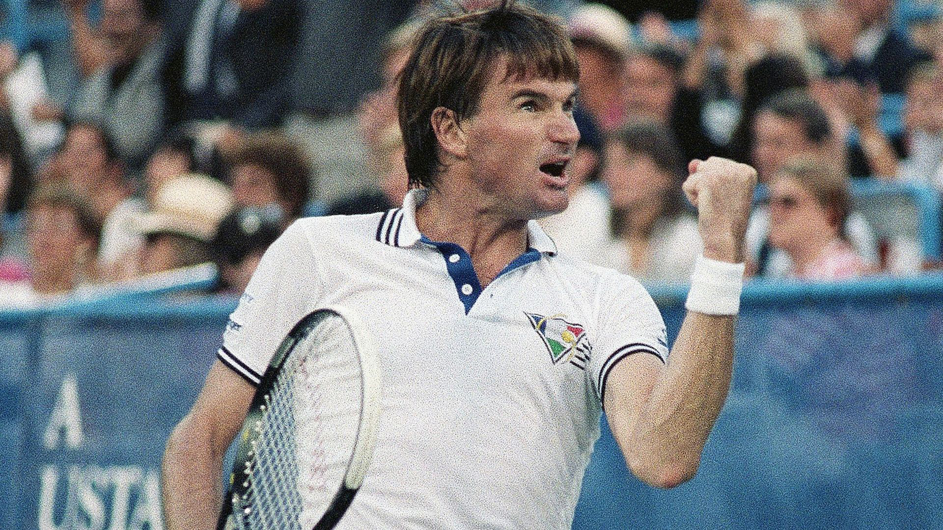 Jimmy Connors celebrates a point in his 1989 against Andre Agassi.