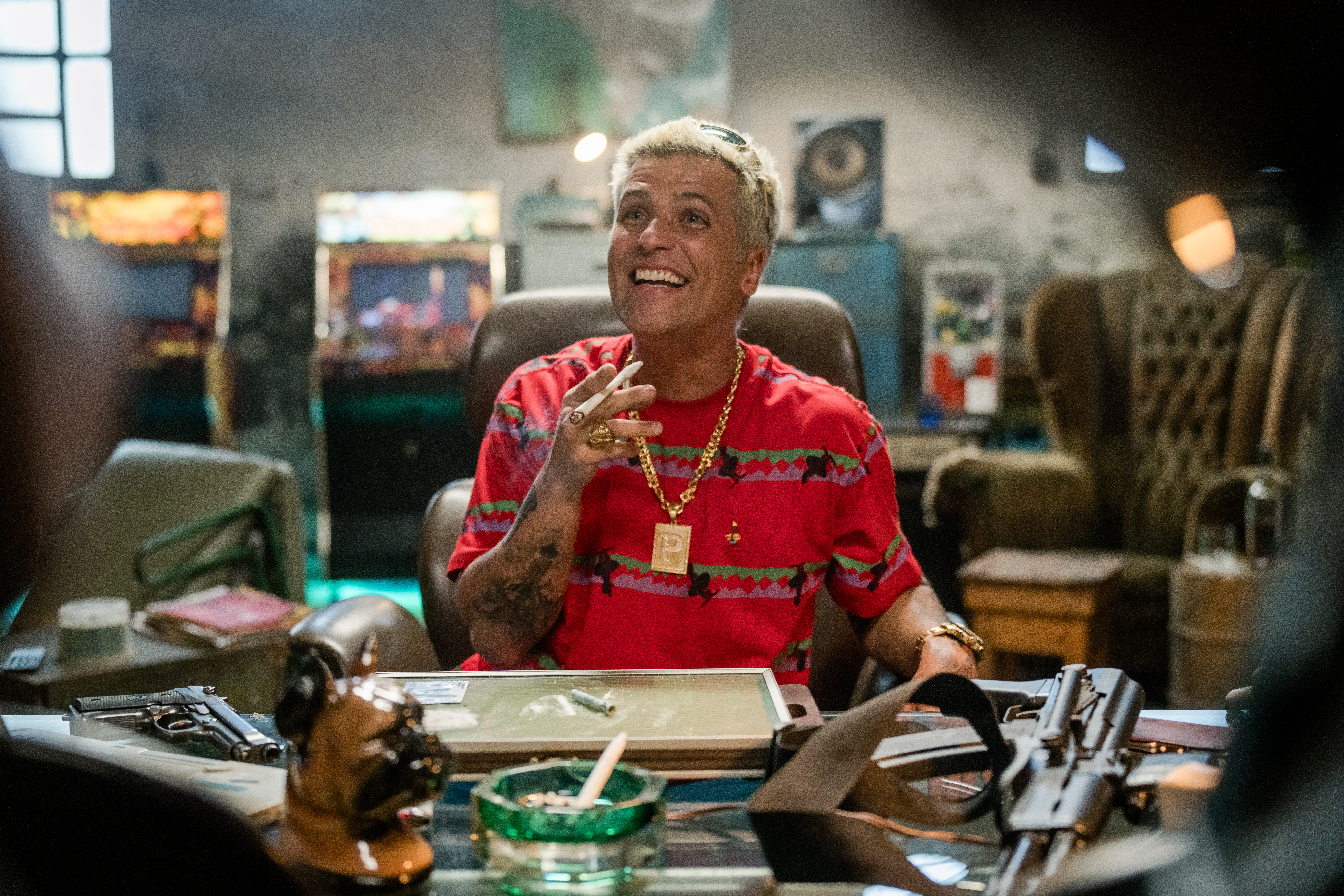 Bruno Gagliasso é Playboy, novo personagem de Impuros
