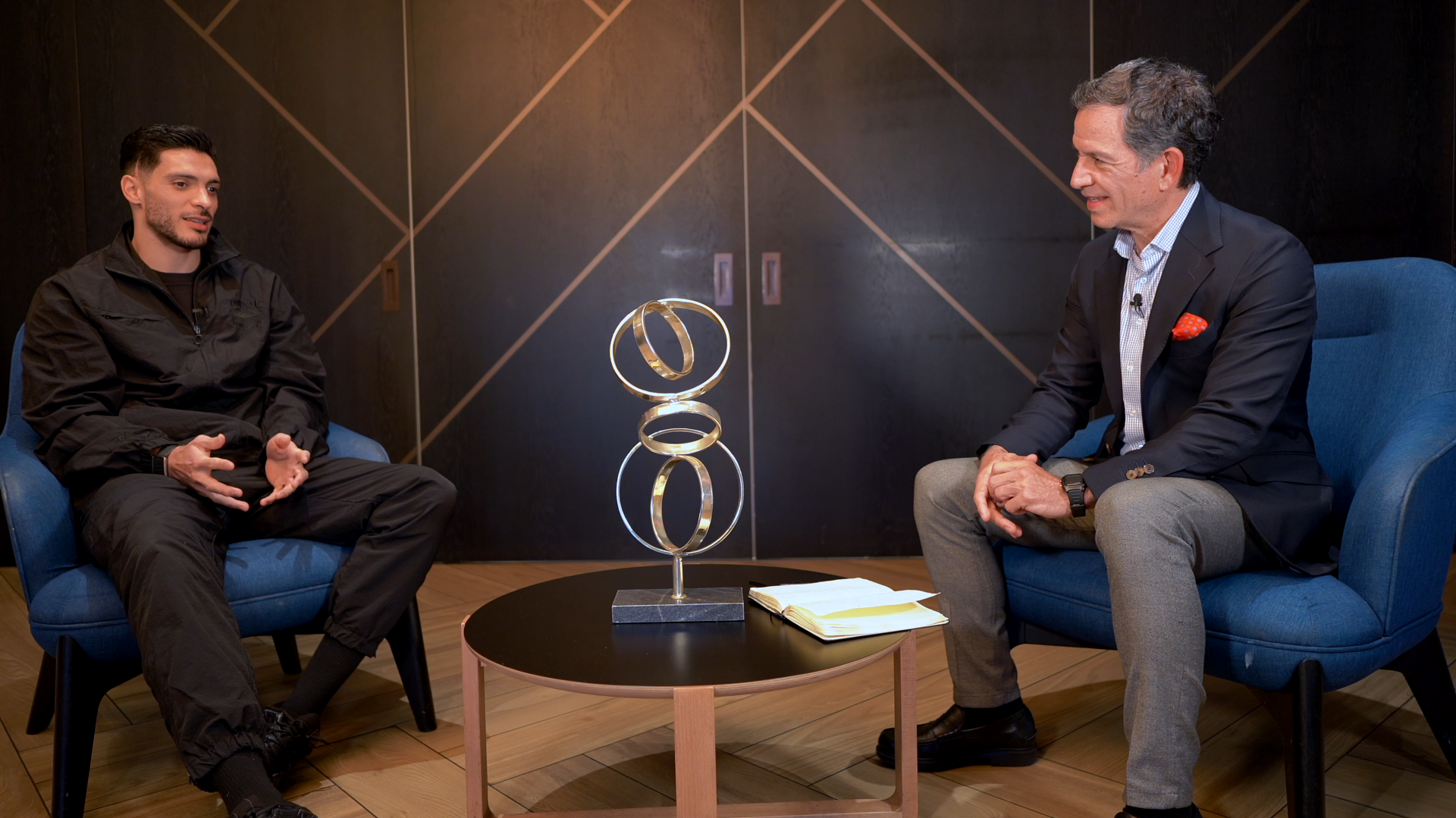 La entrevista de Raúl Jiménez a Javier Alarcón en Desde el Tri, de ESPN México