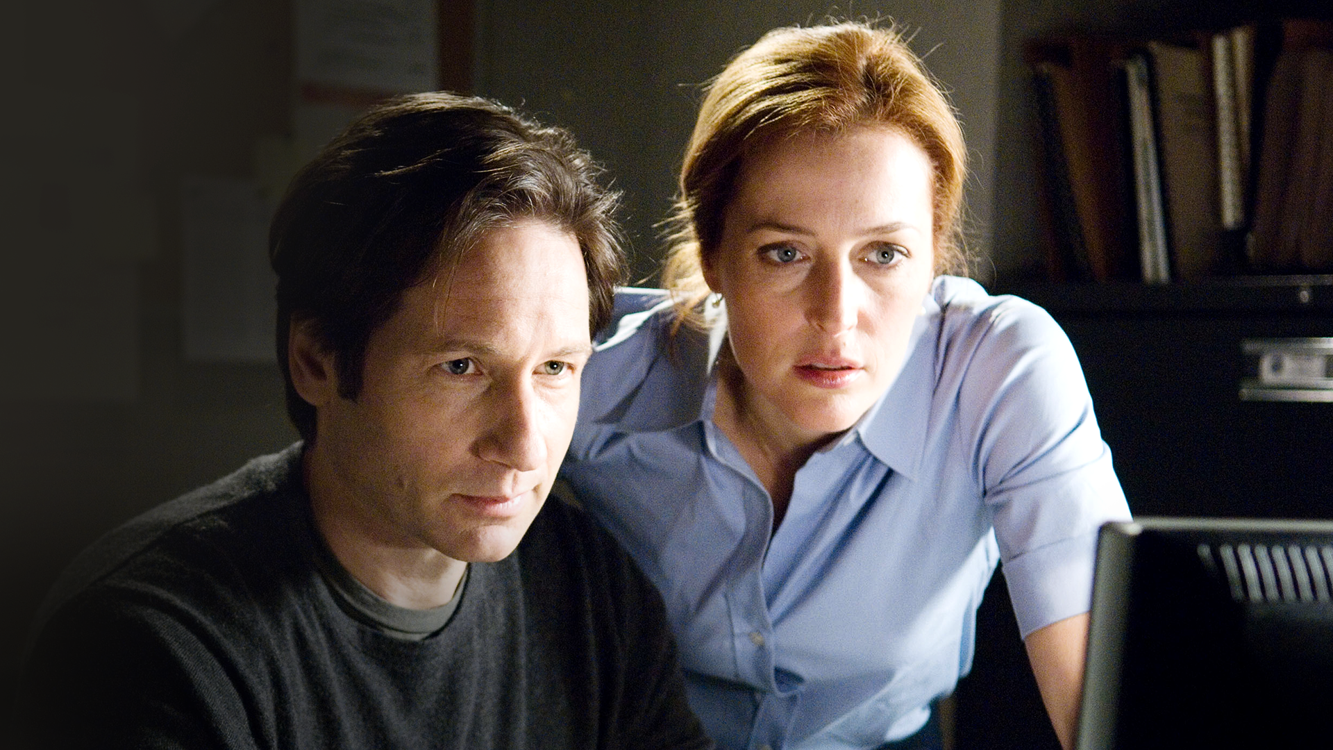 This image features actors David Duchovny and Gillian Anderson in a scene from the 2008 film The X-Files: I Want to Believe.