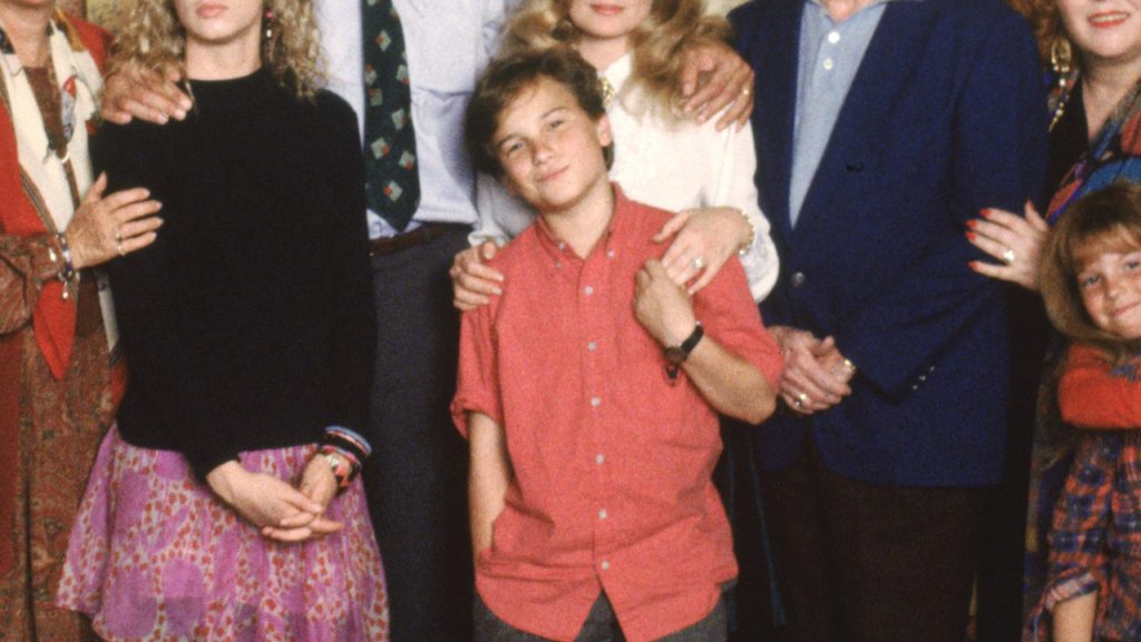 A still image of Johnny Galecki as Rusty Griswold in Christmas Vacation.