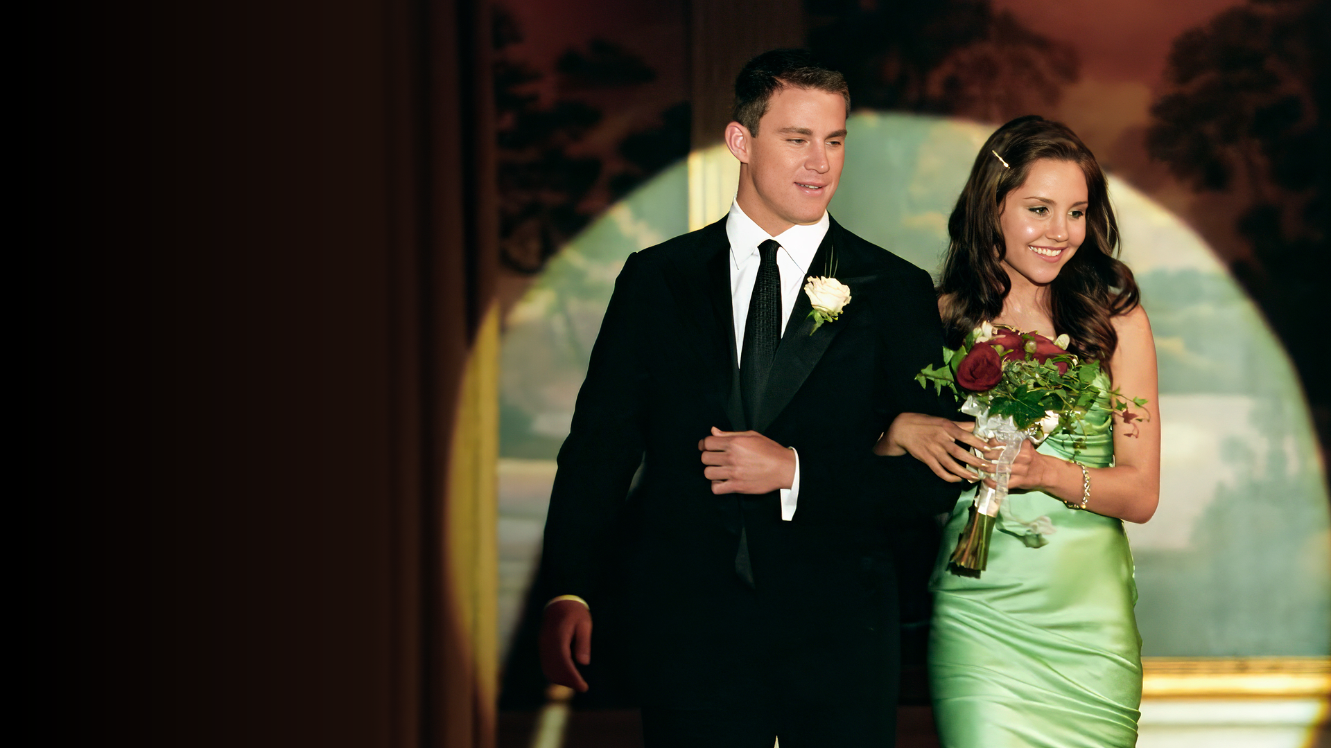 This image shows Amanda Bynes and Channing Tatum in the 2006 film She's the Man.